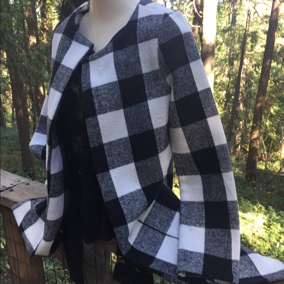 Vintage oversize black and cream wool blend blazerHP24 - Picture 4 of 6